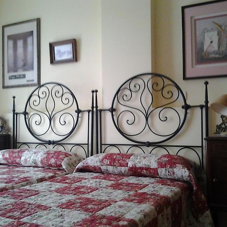 Albergue Victoria Ciruena Bagian luar foto